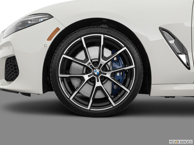 BMW 8-SERIES HIGH QUALITY CAR AUTOMOTIVE STOCK PHOTOS & IMAGES